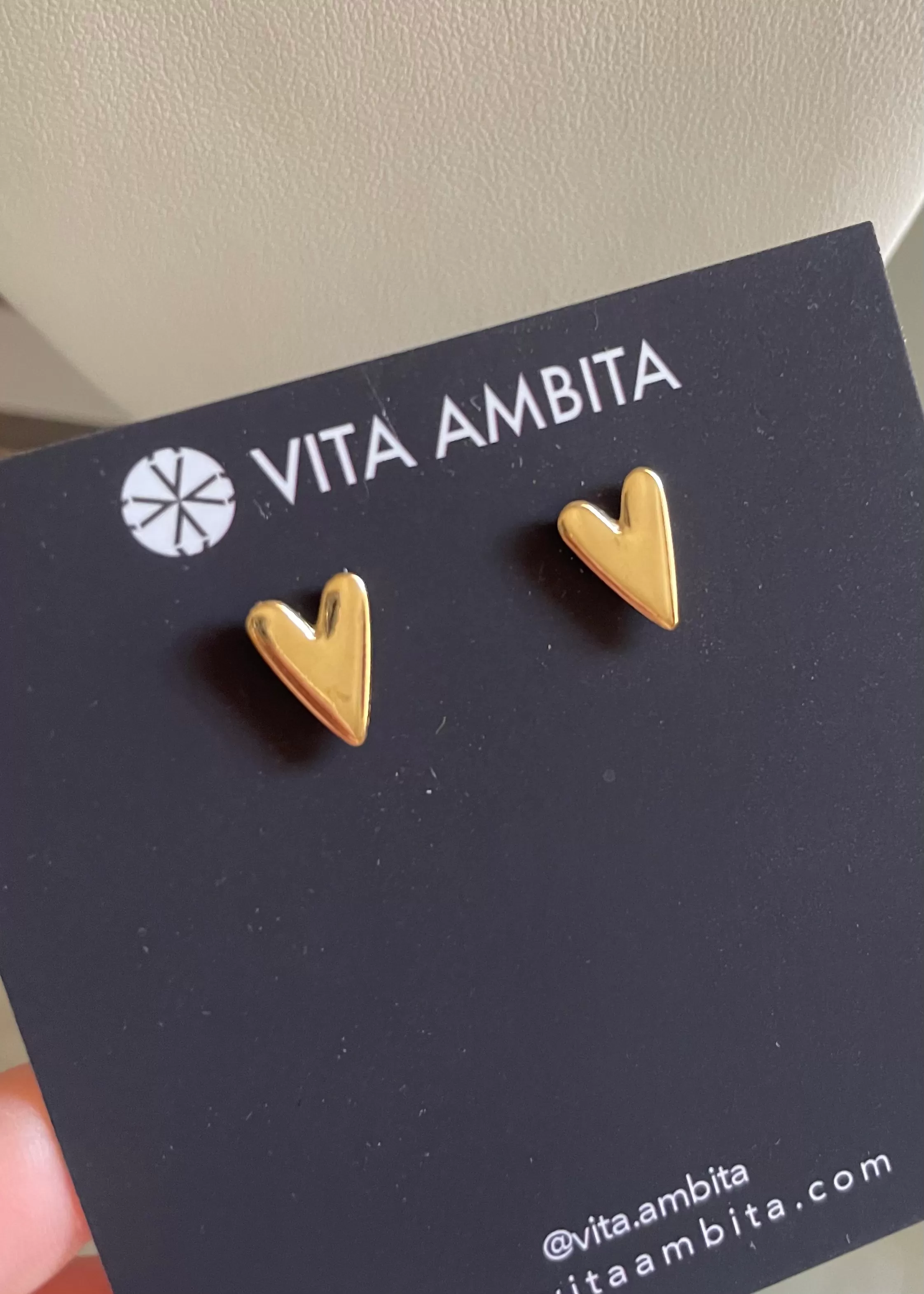 Amore earrings