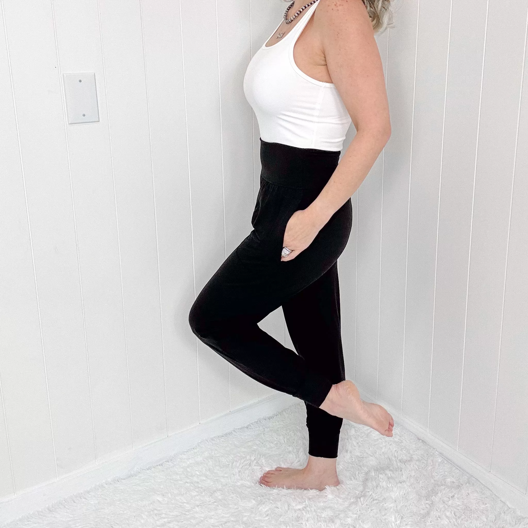 Black Butter Soft Jogger Yoga Pants with Pockets