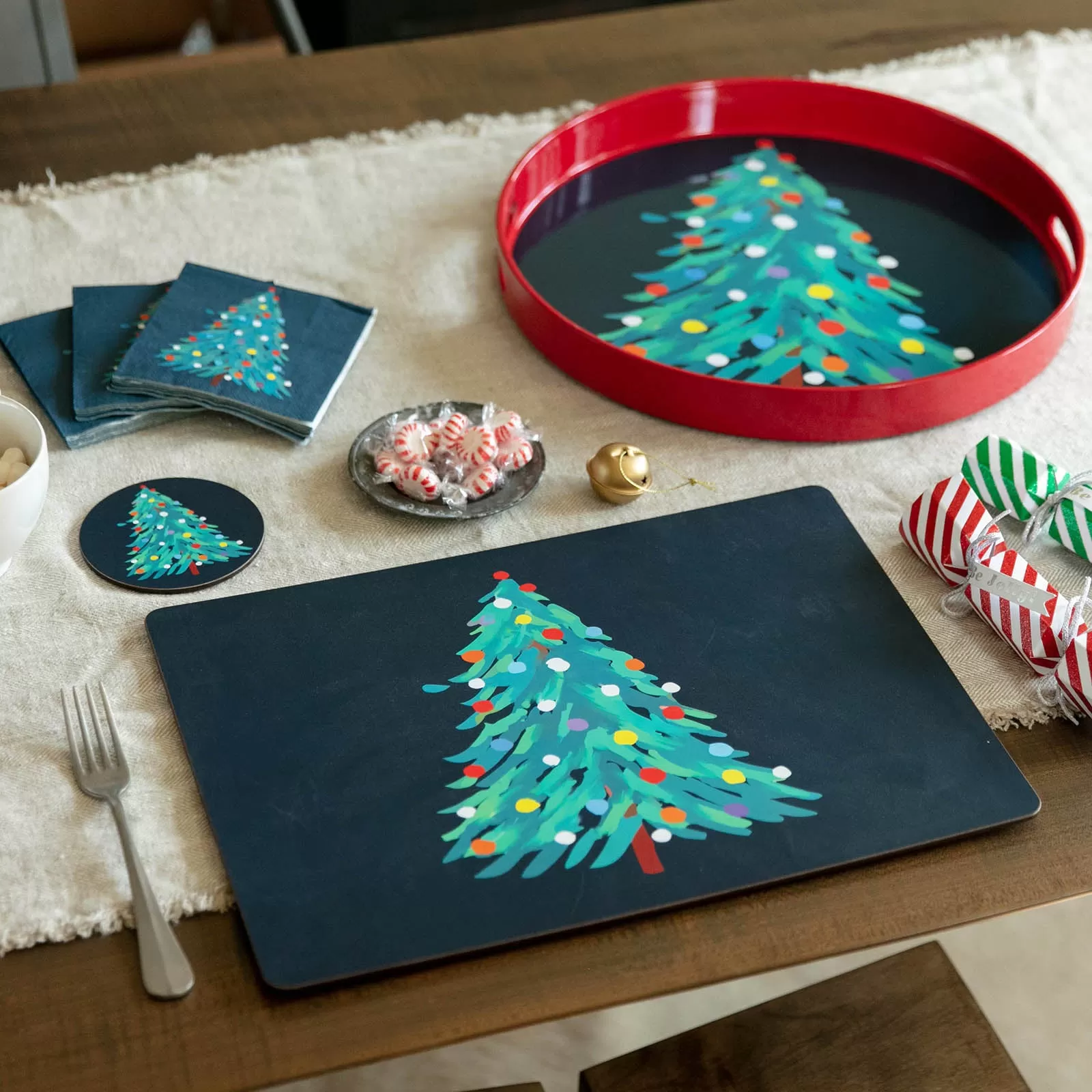 Christmas Tree Round Tray - 15 Inch