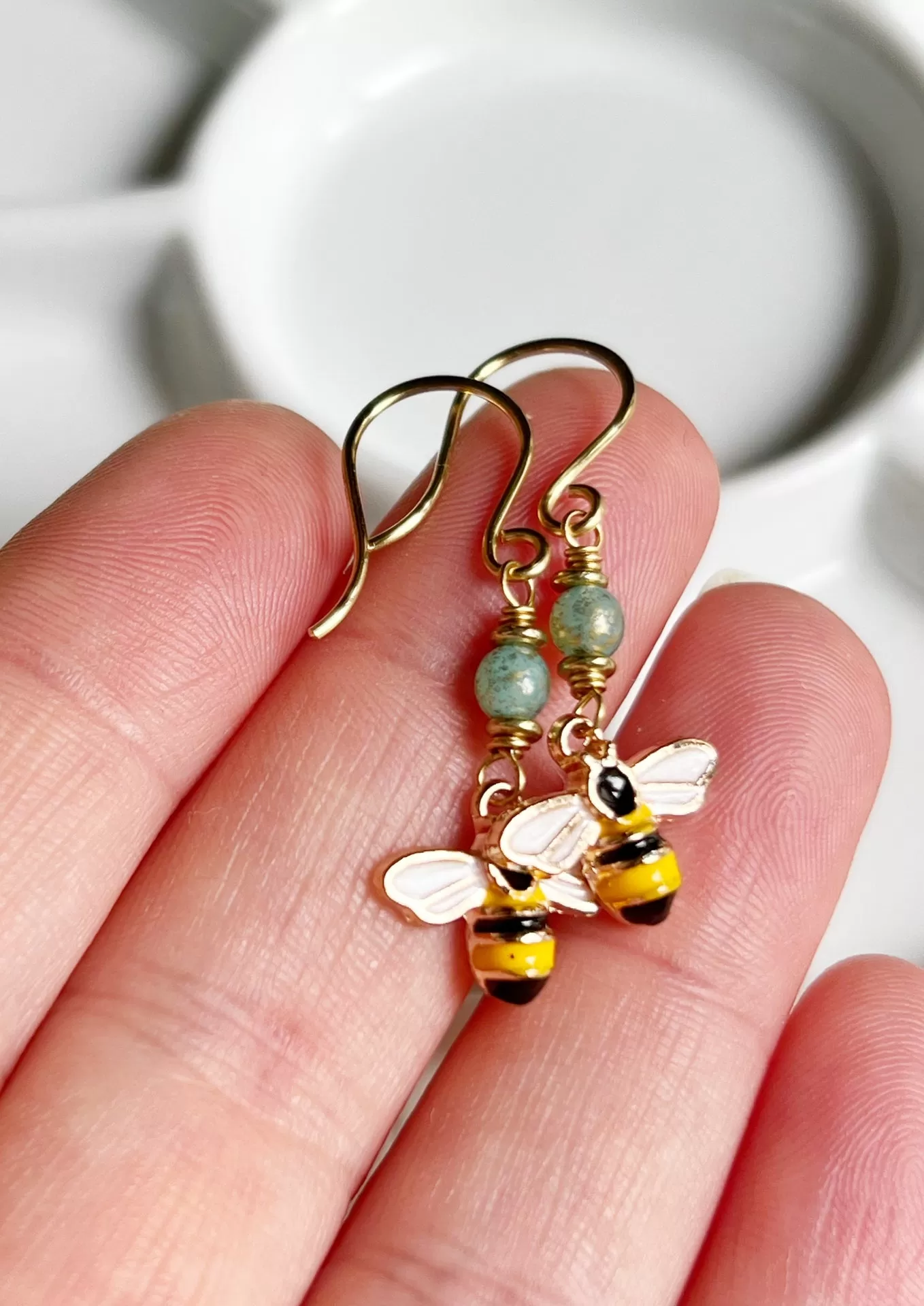 HoneyBead - Bee Happy Earrings