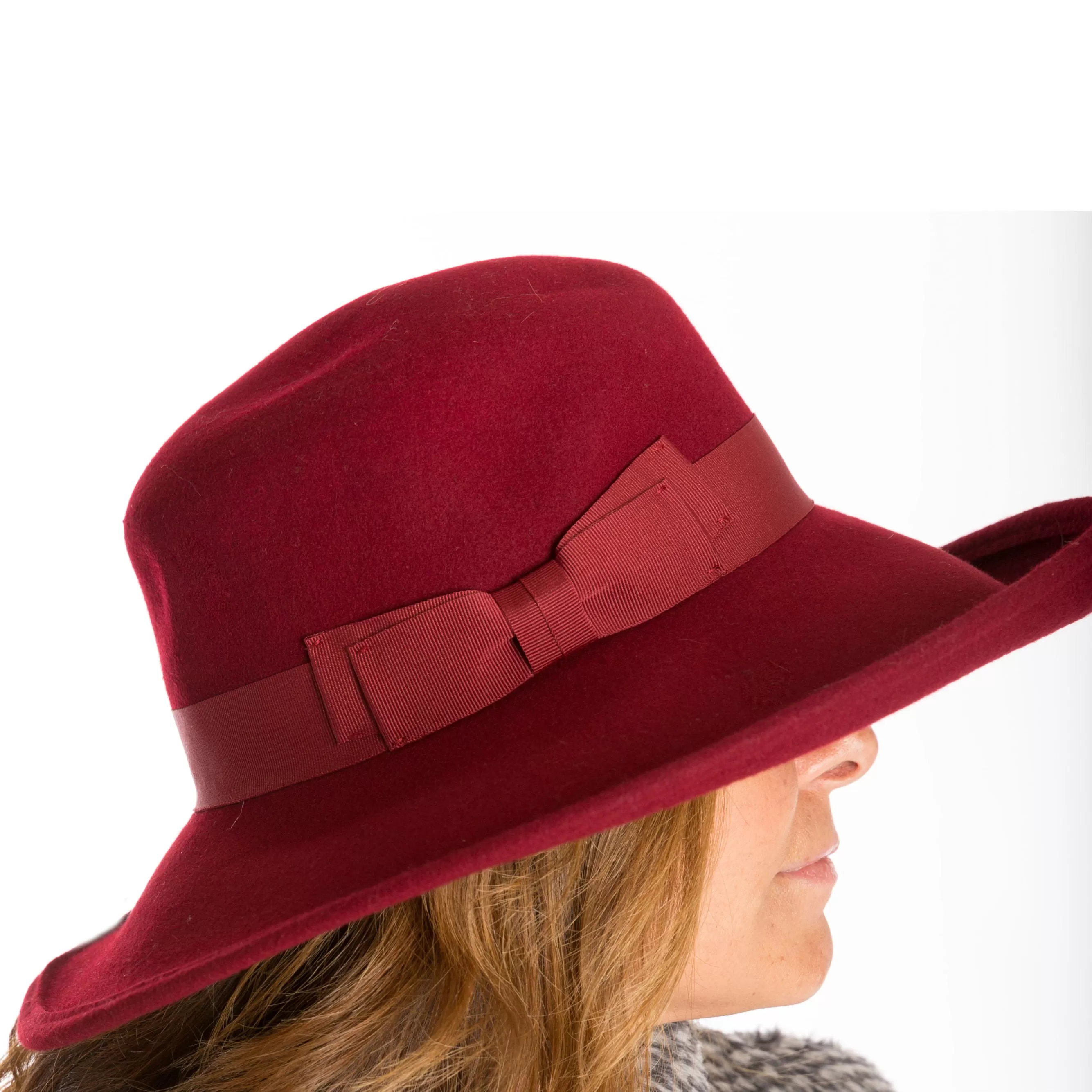 Isabella Wool Sunhat in Crimson