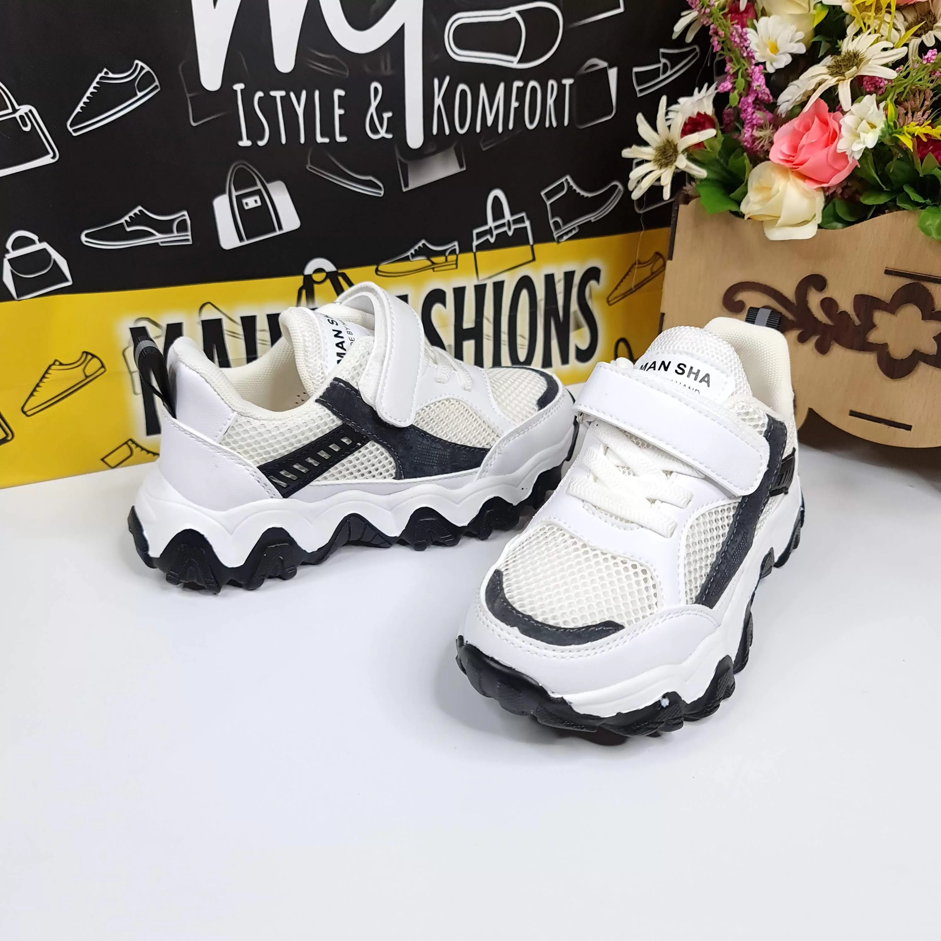 Kids Casual Shoes