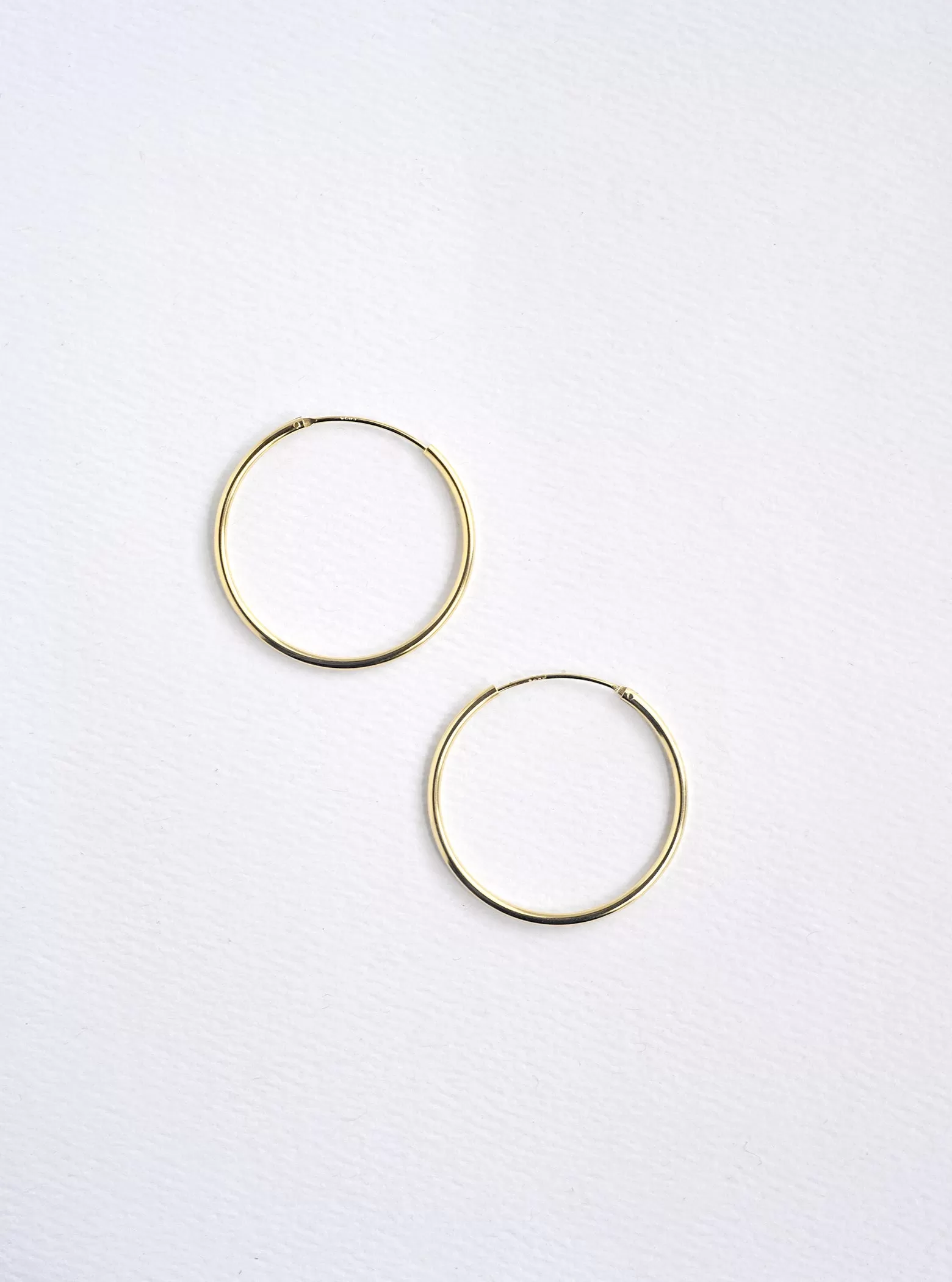 Lightweight Hoops