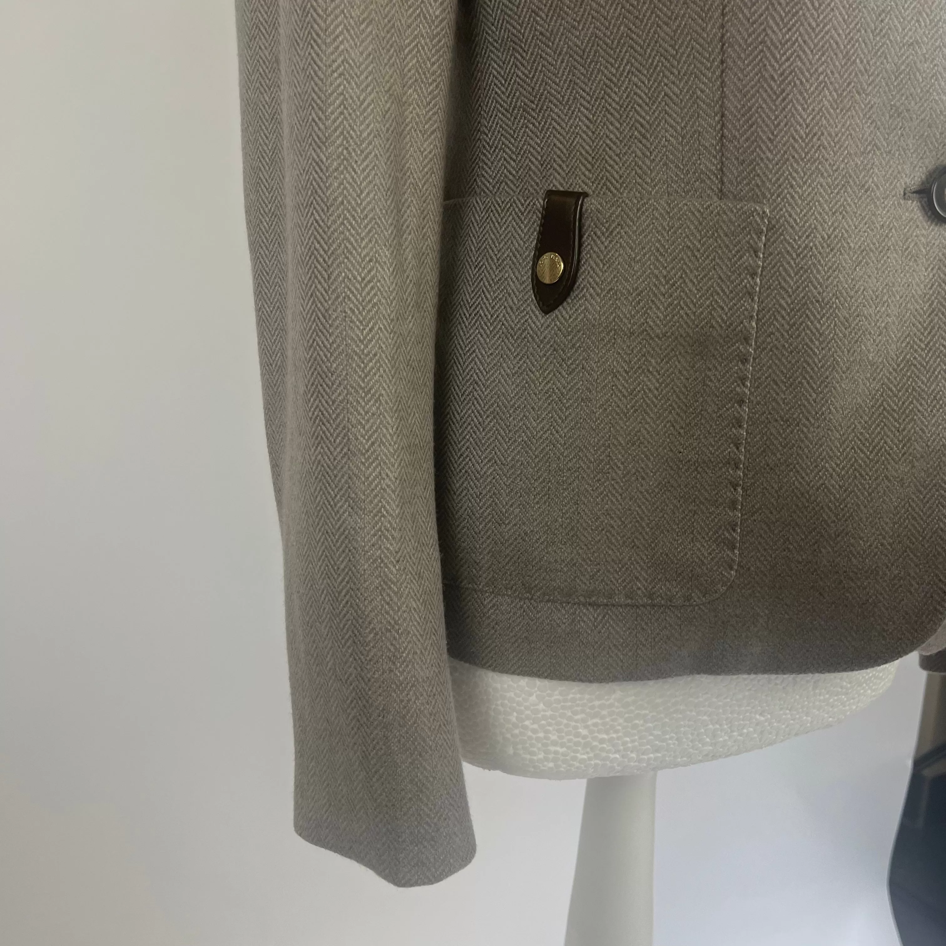 Loro Piana Taupe & Grey Herringbone Cashmere Jacket S