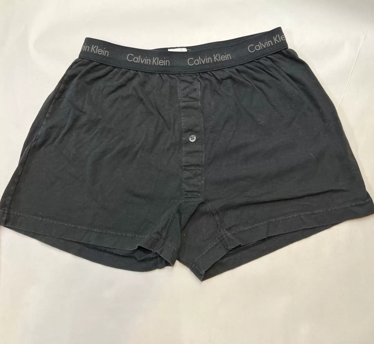 Men's  •Calvin Klein • Men's Cotton Classics Knit Boxer Shorts - Size Medium