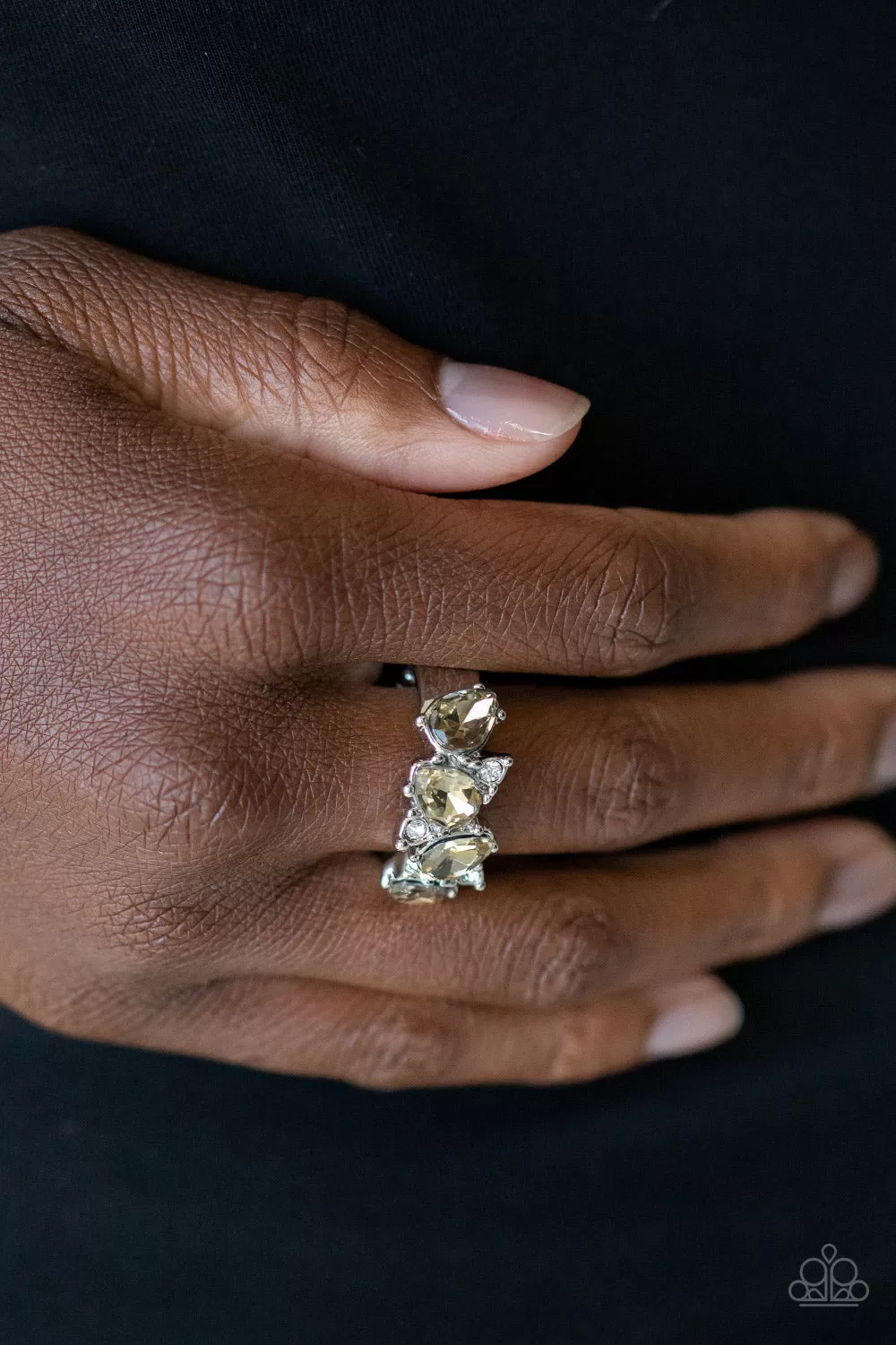 Paparazzi Majestically Modern Brown Ring