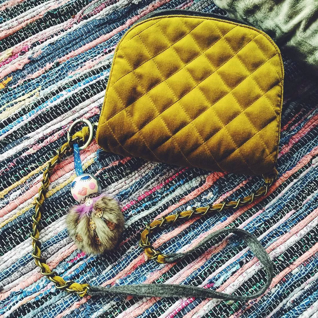 Pineapple velvet bag