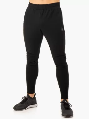 Pursuit Track Pants - Black