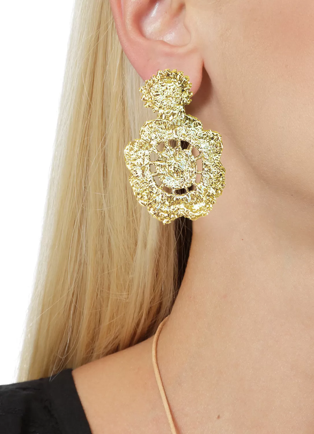 Tia Flower lace Earrings