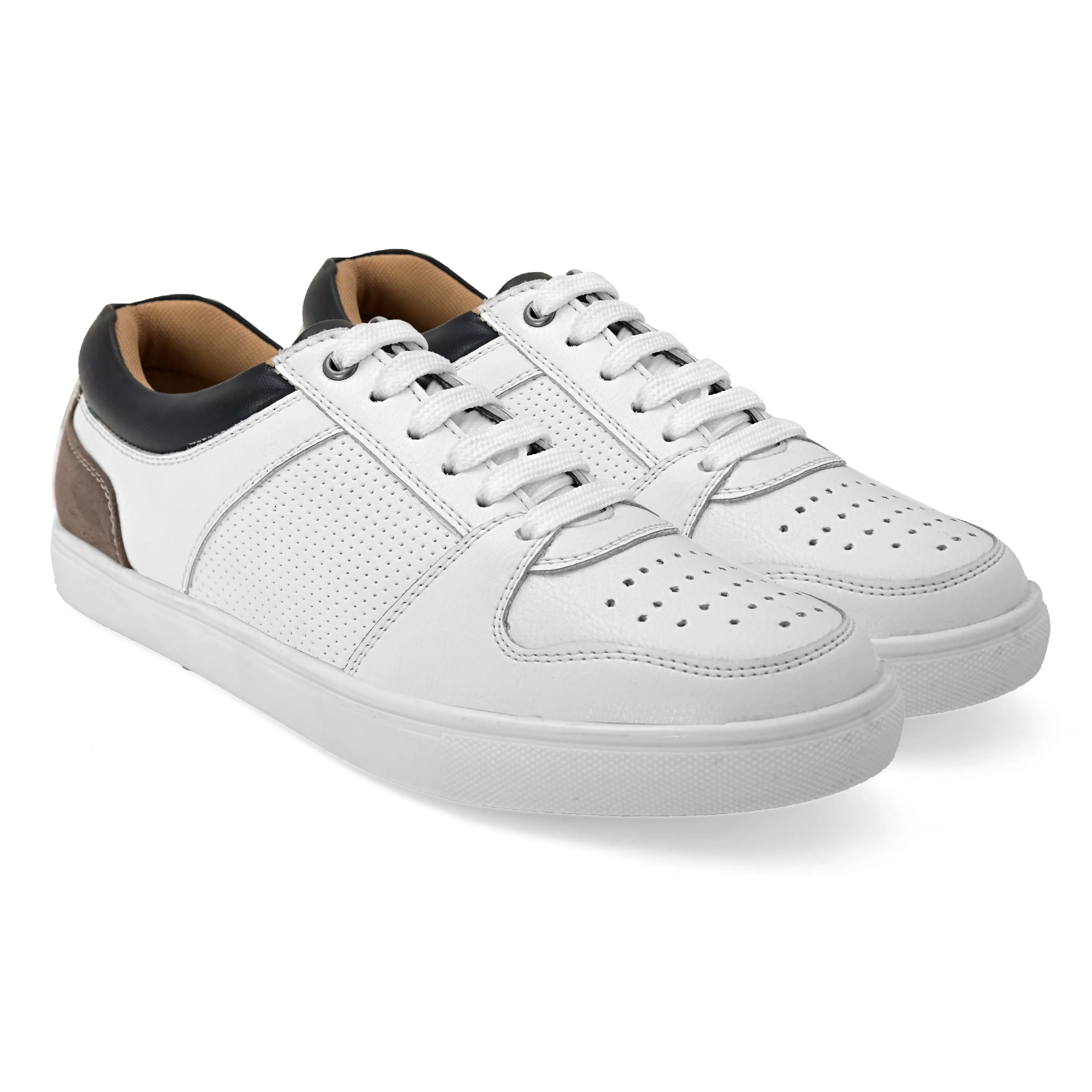 Tresmode White Casual Sneakers