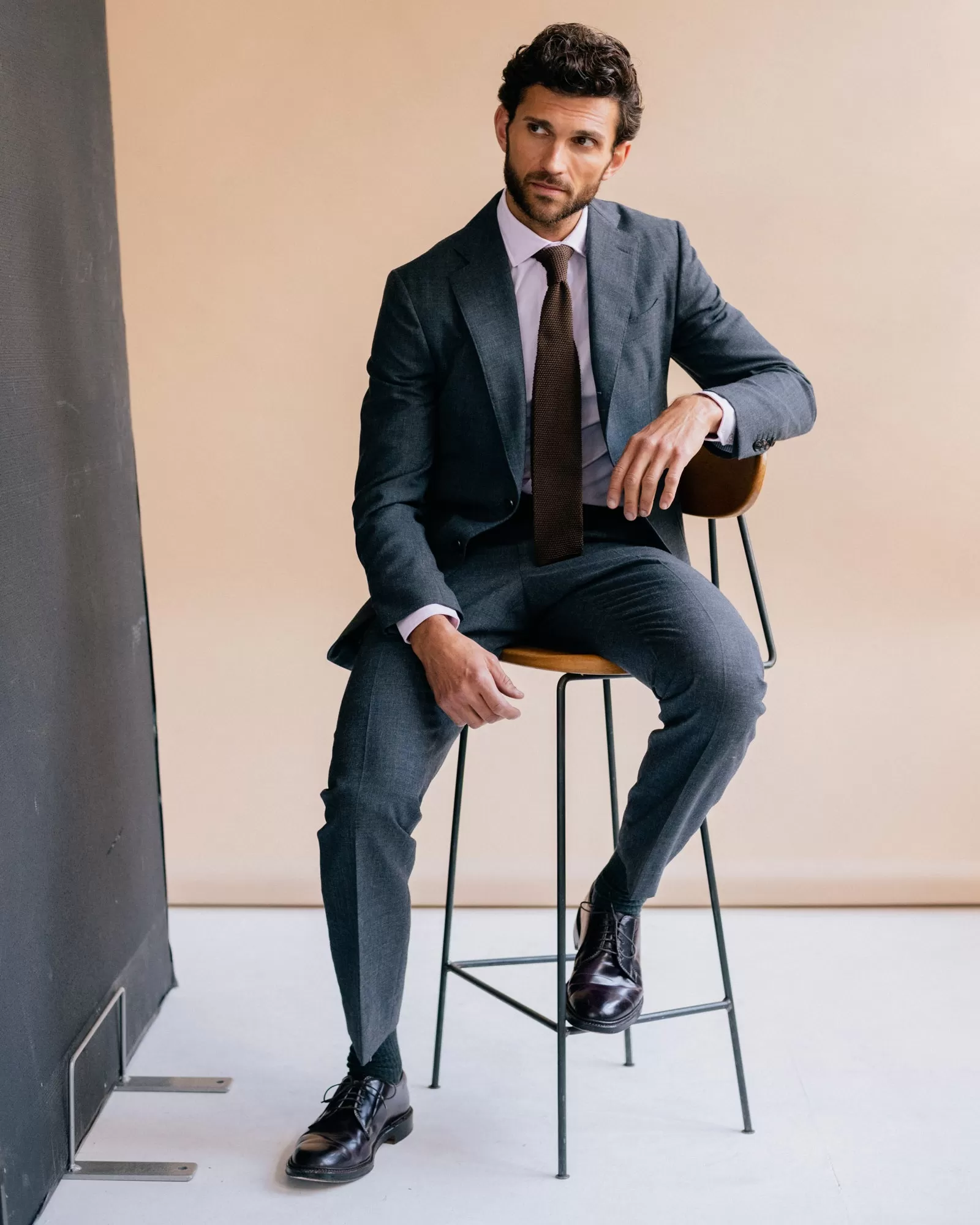 Trunk Wigmore Wool Fresco Suit Jacket: Charcoal