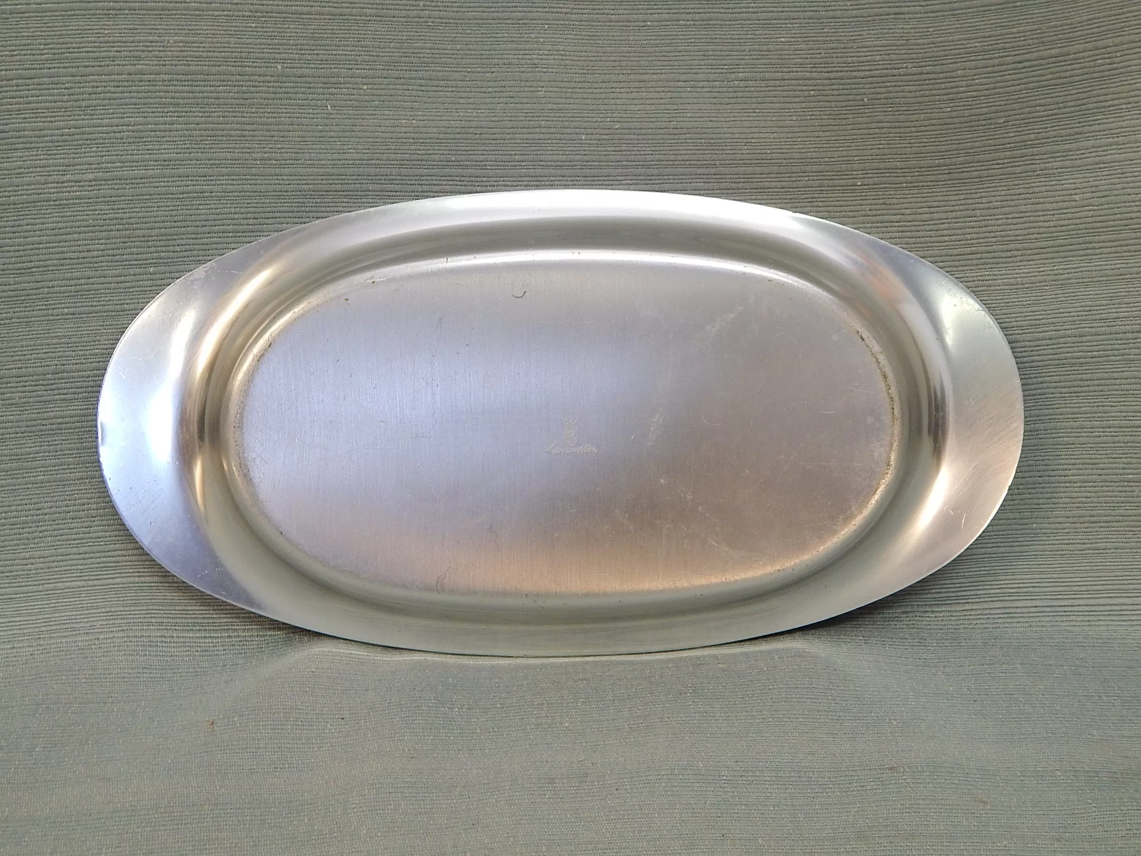 Vintage Kensington Aluminum Trays - Set of 2