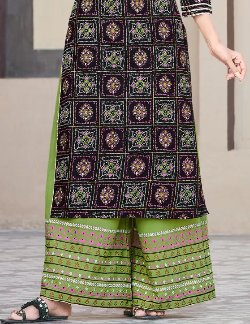 Women Black Rayon Printed Kurti with Palazzo Pant